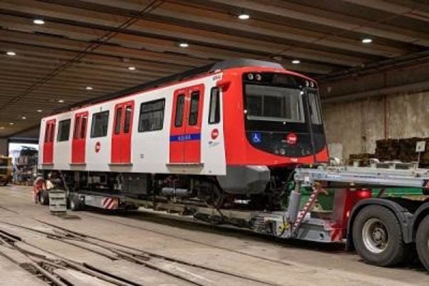 TMB RECIBE EL PRIMERO DE LOS CUATRO TRENES QUE REFORZARÁN LA LÍNEA L1 DE METRO